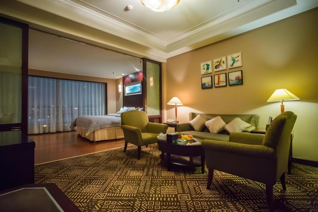 Qingdao Blue Horizon Hotel Laoshan Dış mekan fotoğraf