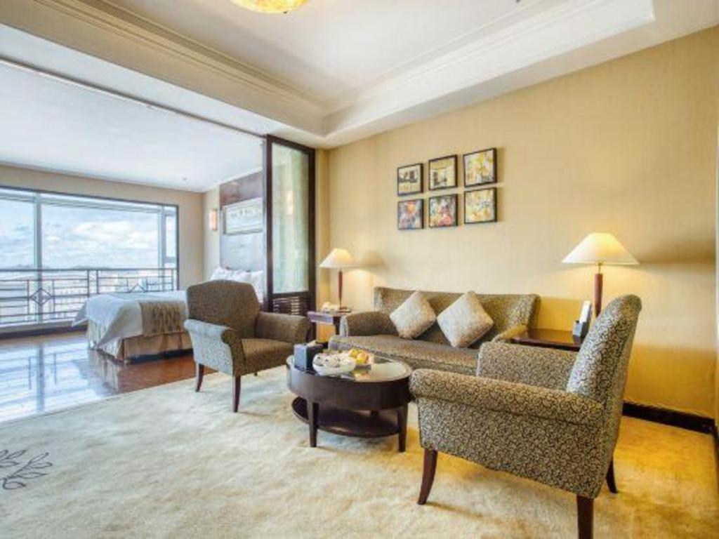 Qingdao Blue Horizon Hotel Laoshan Dış mekan fotoğraf