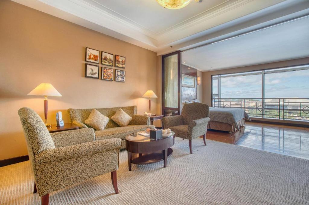 Qingdao Blue Horizon Hotel Laoshan Dış mekan fotoğraf