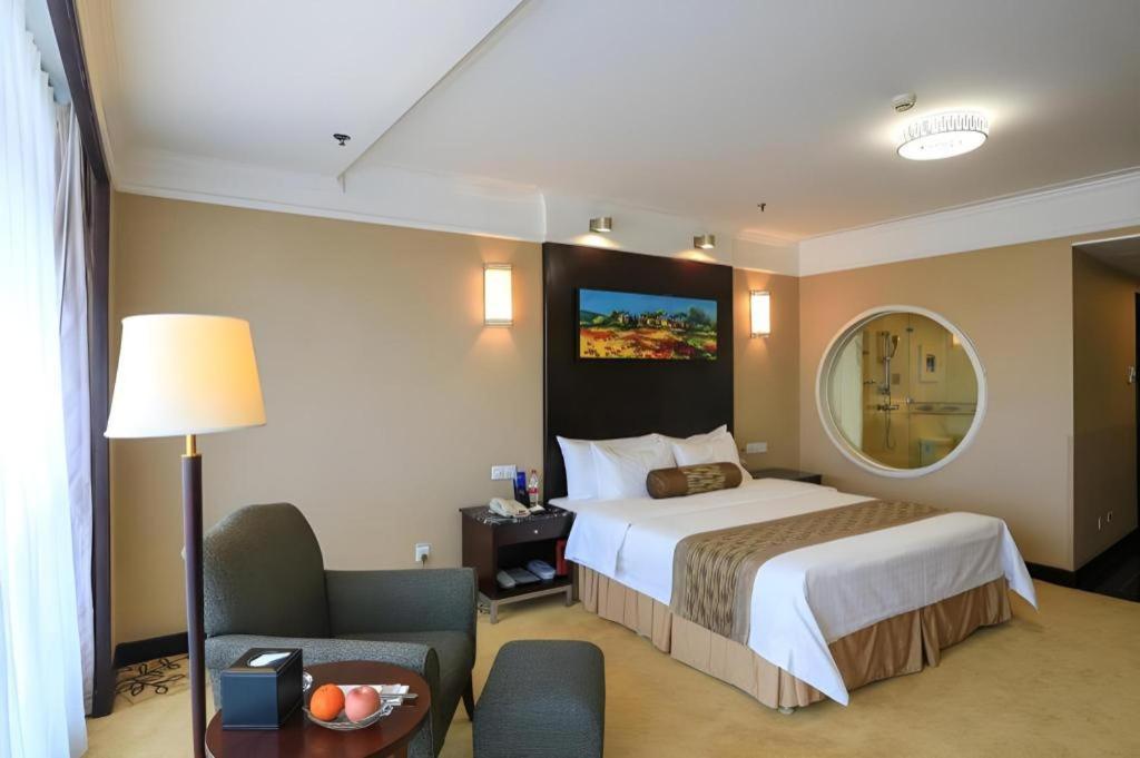 Qingdao Blue Horizon Hotel Laoshan Dış mekan fotoğraf